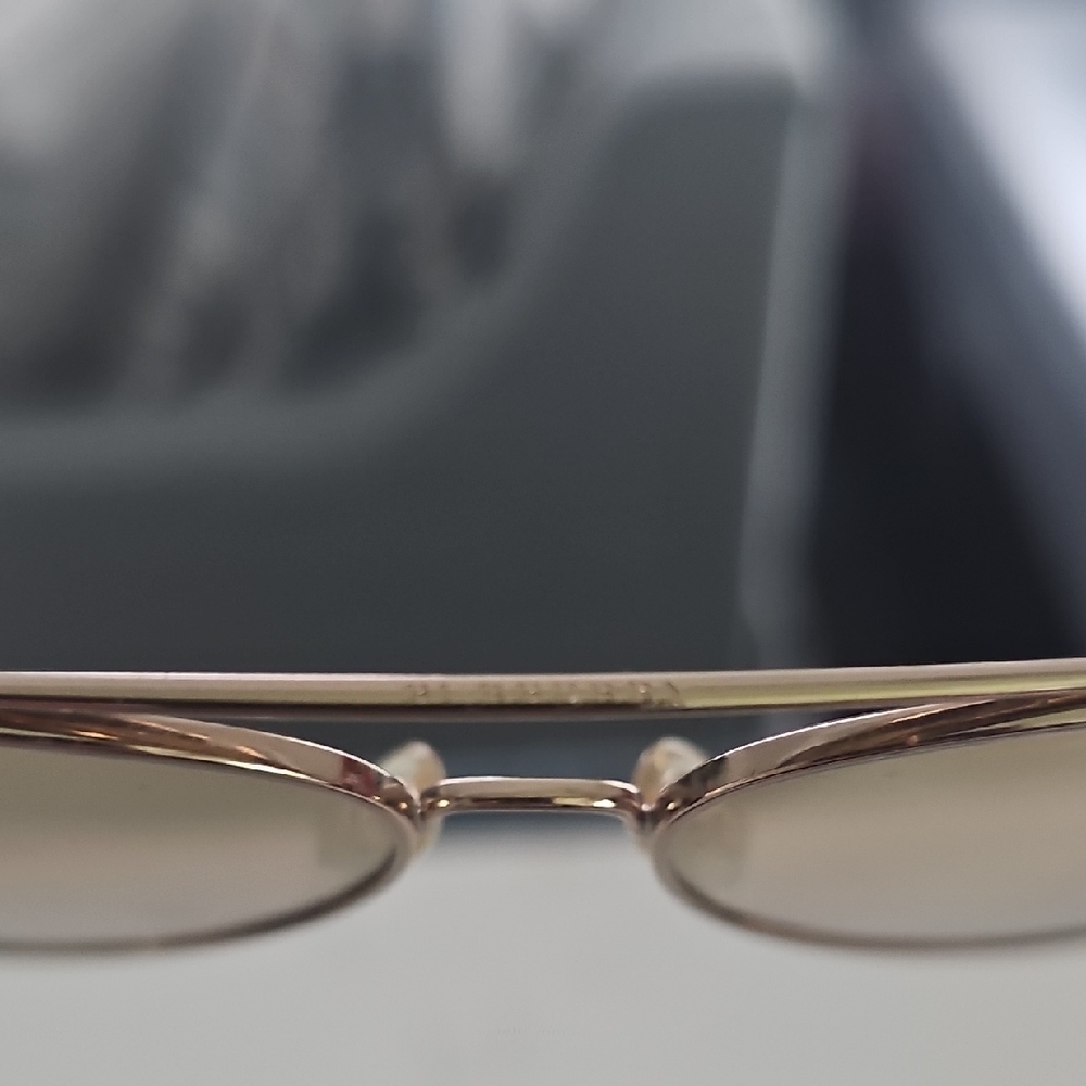 Burberry Gold Aviator Sunglasses with Black Case - Picture 11 of 13